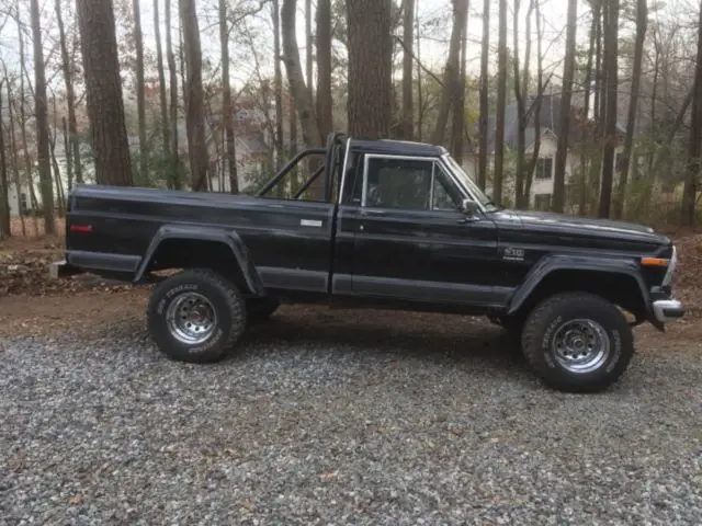 1981 Jeep J10 Laredo