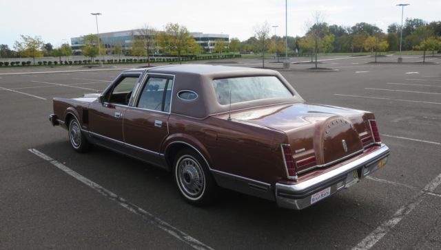 Lincoln Continental Mark vi 1980