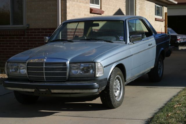 1981 Mercedes-Benz 200-Series 280CE