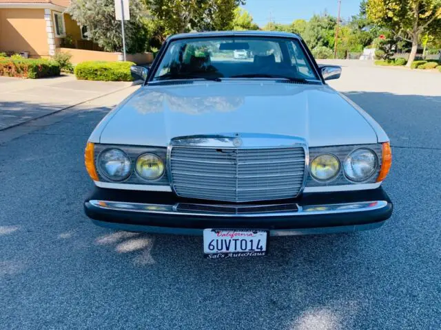 1981 Mercedes-Benz 300-Series 300 Turbo Diesel