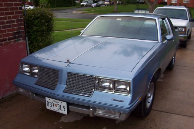 1981 Oldsmobile Cutlass Brougham