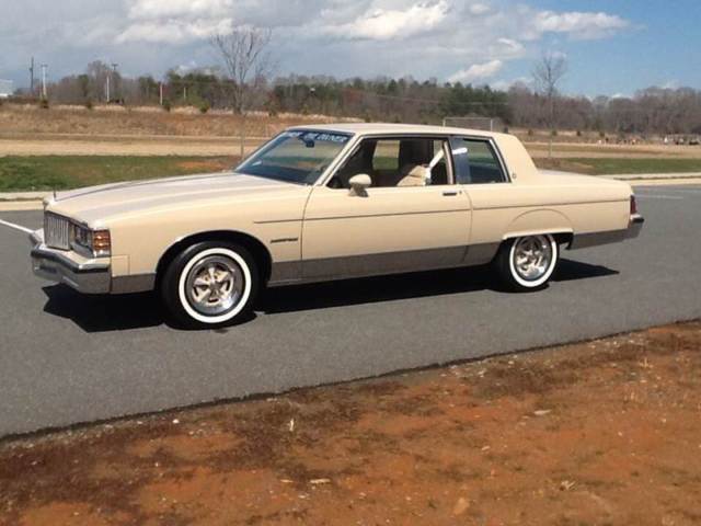 1981 Pontiac Bonneville Base Coupe 2-Door