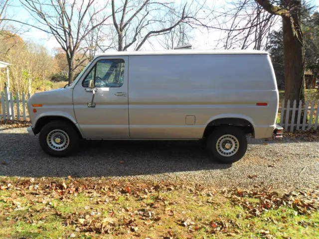 1981 Ford E-Series Van