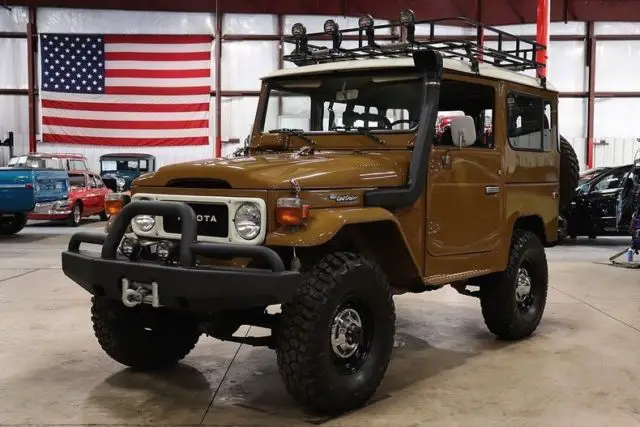 1981 Toyota FJ 40 --