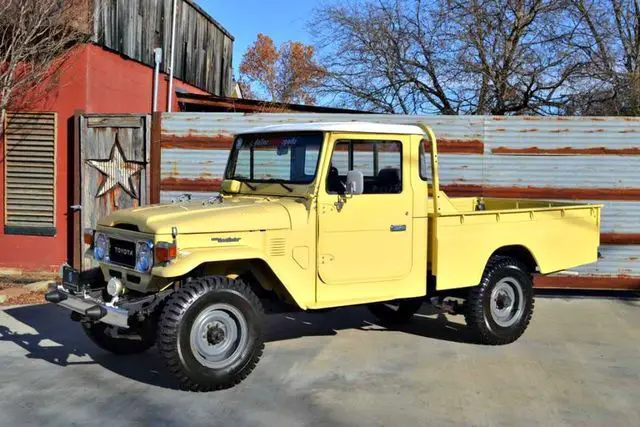 1981 Toyota FJ-45 Land Cruiser