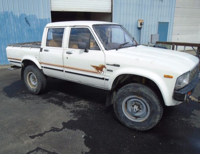 1981 Toyota Aussie Hilux Diesel Crew Cab Manual Crew Cab