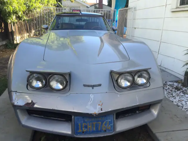 1981 Chevrolet Corvette 2 door coupe