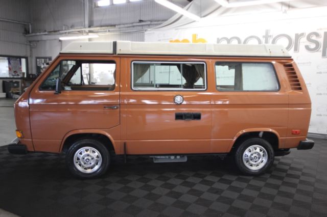 1981 Volkswagen Bus/Vanagon four door