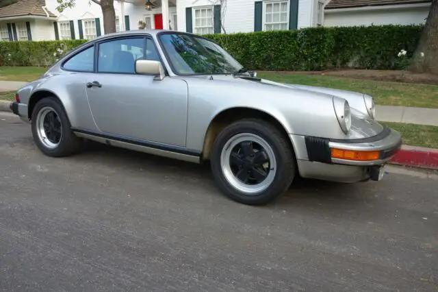 1982 Porsche 911 SC Coupe