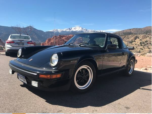 1982 Porsche 911 black