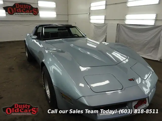 1982 Chevrolet Corvette Runs Drives Body Inter Vgood 350V8 4spd manual