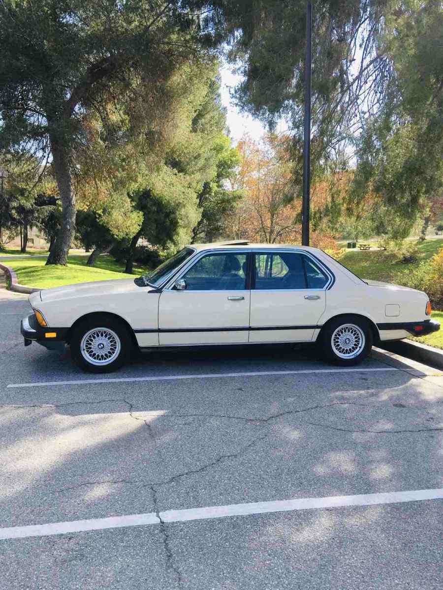 1982 BMW 733i I