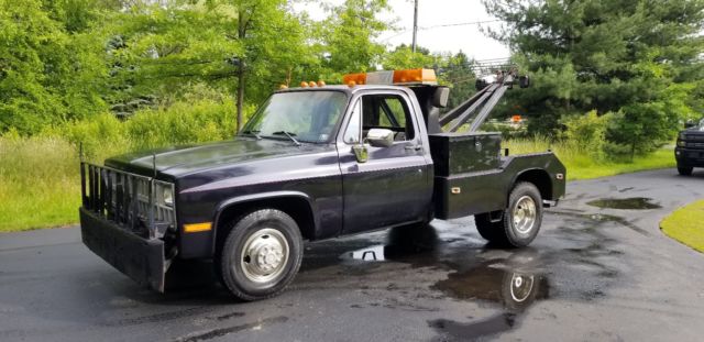 1982 Chevrolet Silverado 3500 Custom Deluxe