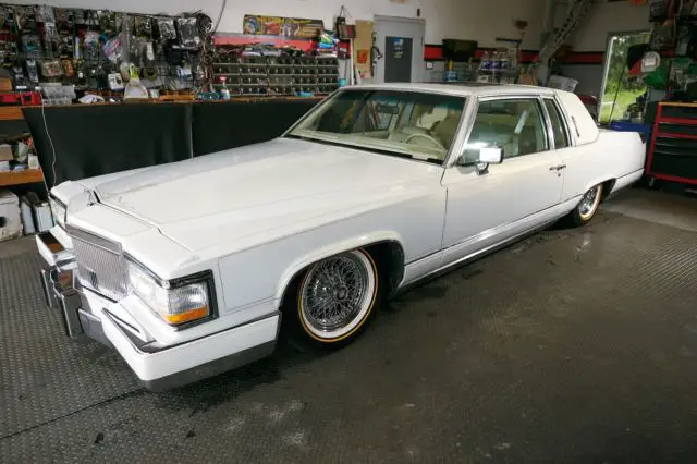 1982 Cadillac DeVille 1992 Body Kit