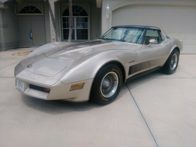 1982 Chevrolet Corvette 1982 Collector Edition