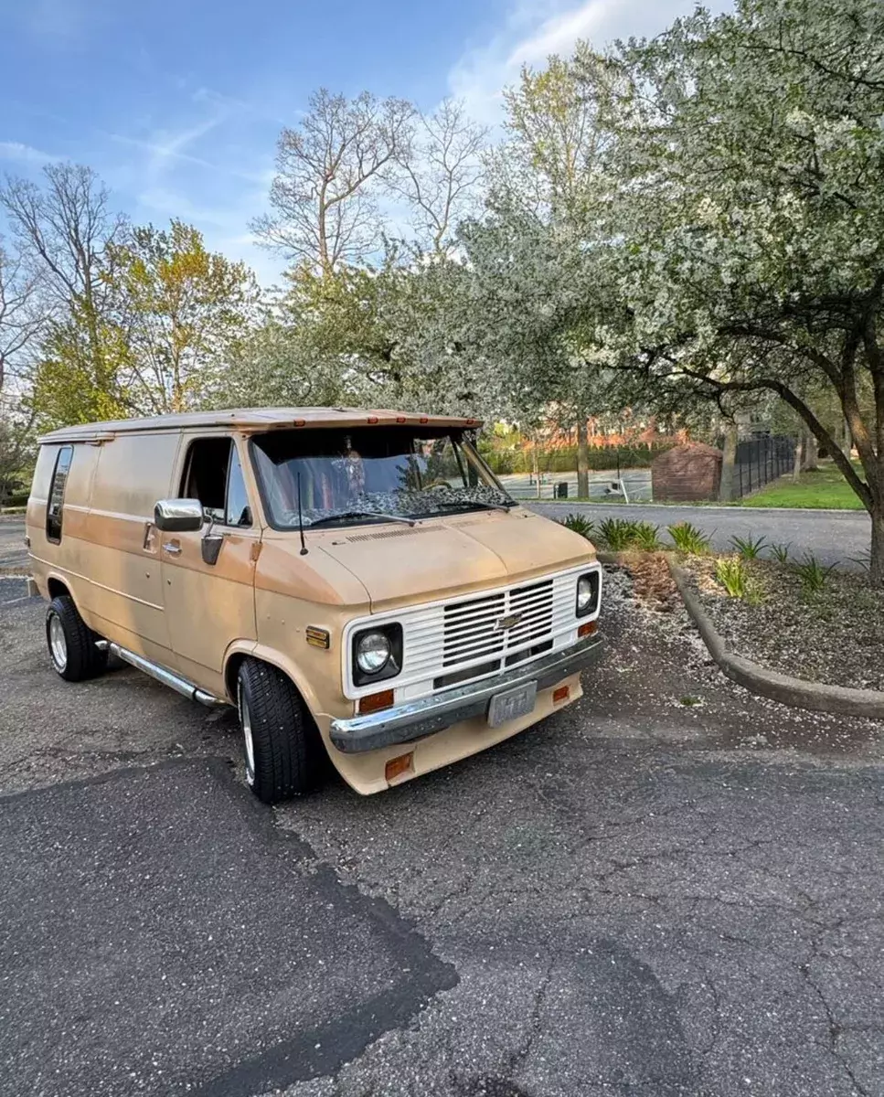 1982 Chevrolet G20 Van