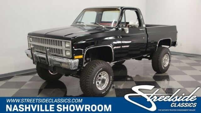 1982 Chevrolet K-10 --