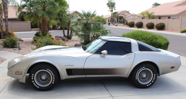 1982 Chevrolet Corvette Corvette Collector Edition hatchback