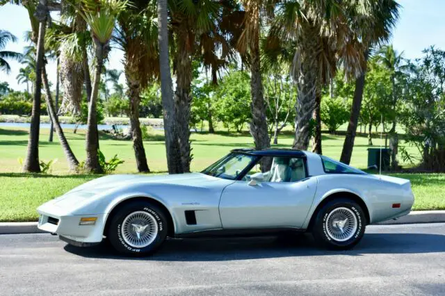 1982 Chevrolet Corvette COUPE