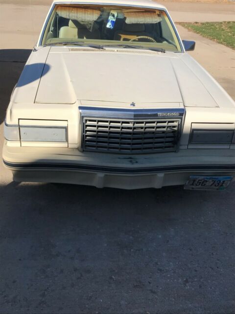 1982 Ford Thunderbird