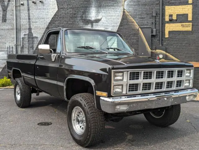 1982 GMC K2500 C/K square body squarebody