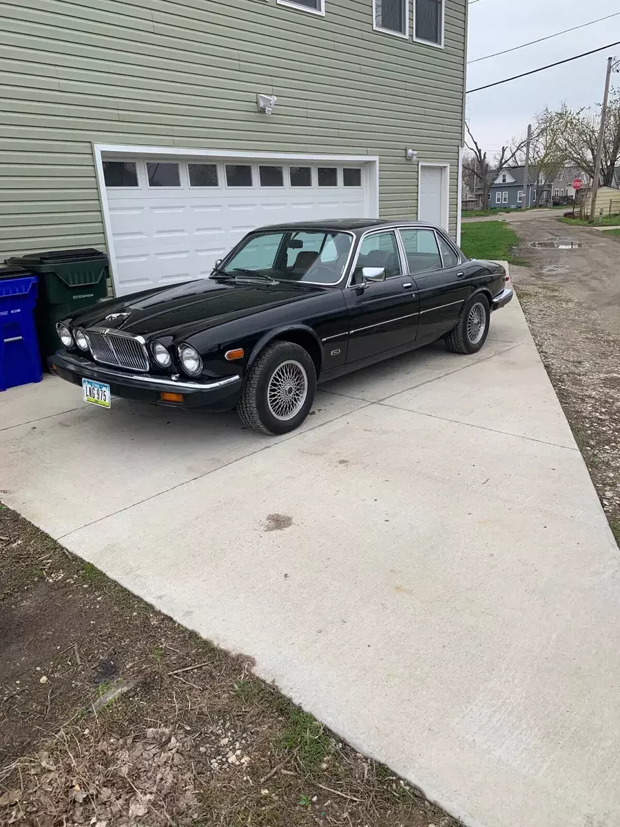 1982 Jaguar XJ6