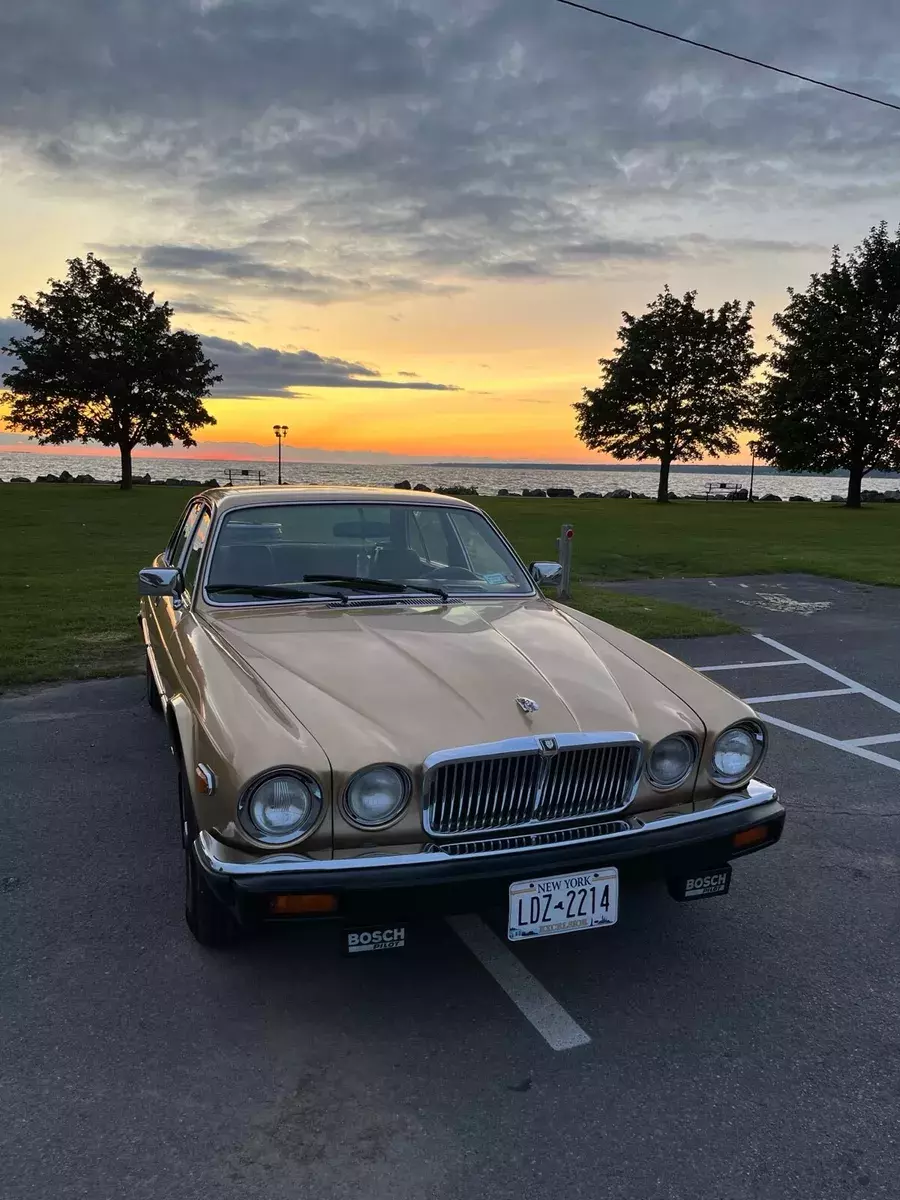 1982 Jaguar XJ6