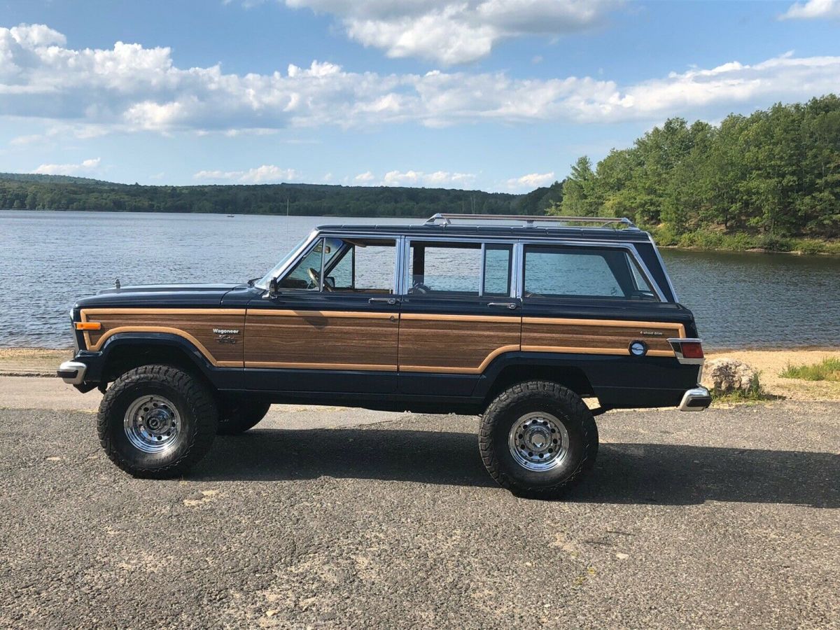 1982 Jeep Wagoneer