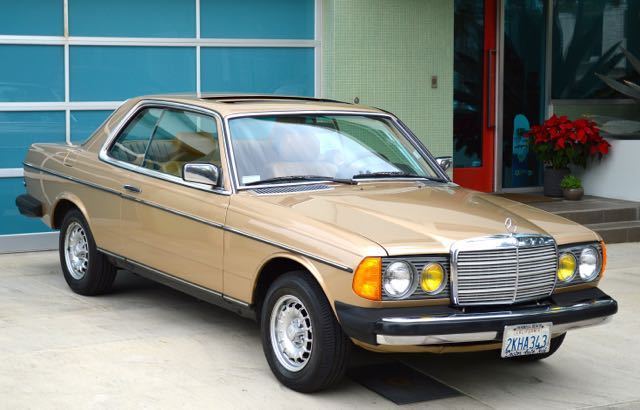 1982 Mercedes-Benz 300-Series 300CD coupe