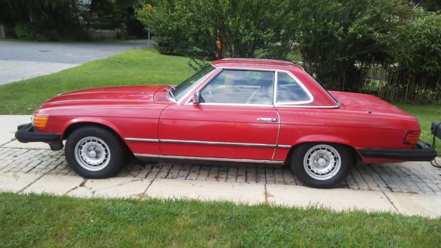 1982 Mercedes-Benz 300-Series convertible