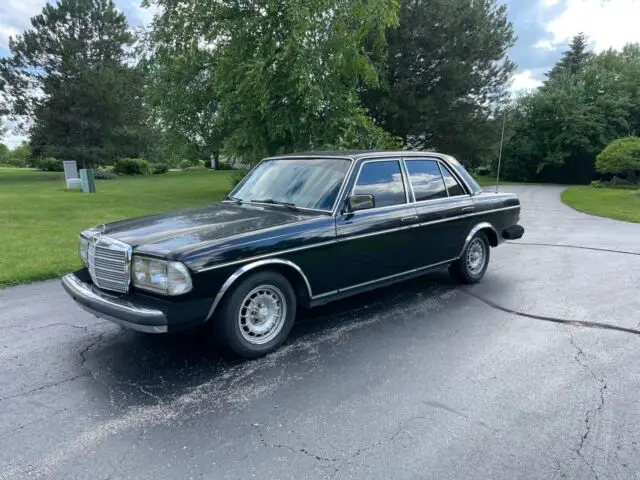 1982 Mercedes-Benz 240D D