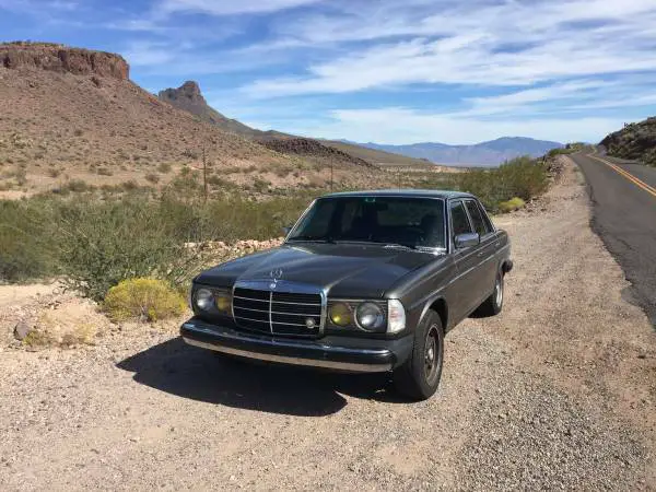 1982 Mercedes-Benz 300-Series AMG