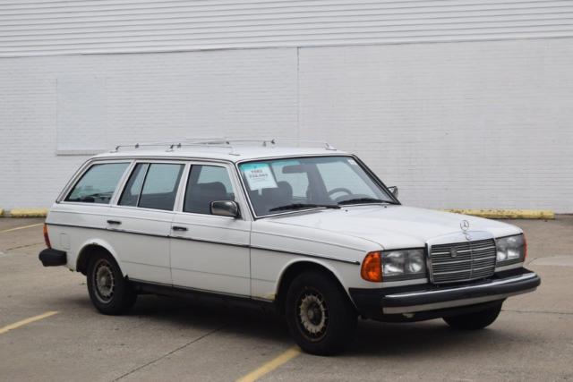 1982 Mercedes-Benz 300-Series Turbo Diesel