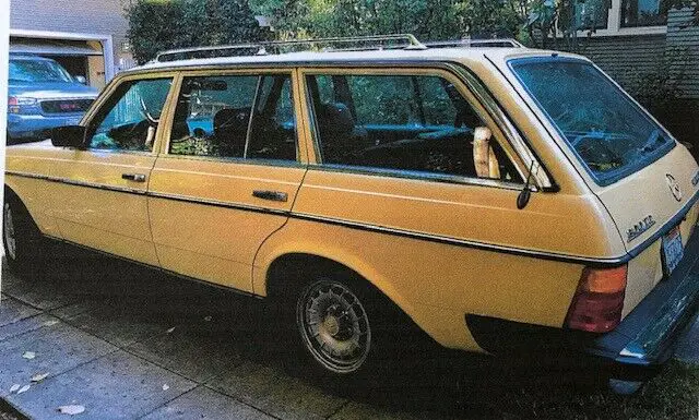 1982 Mercedes-Benz 300-Series