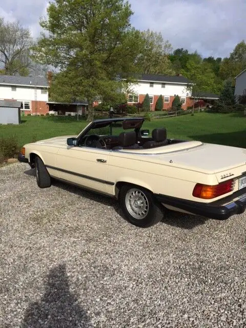 1982 Mercedes-Benz SL-Class