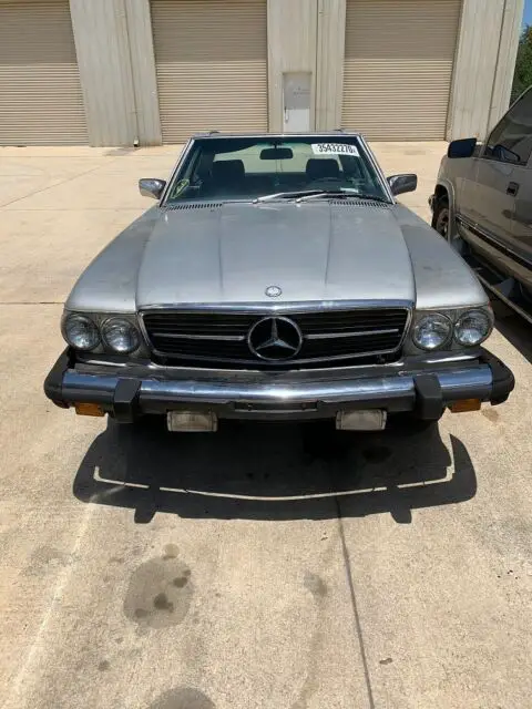 1982 Mercedes-Benz SL-Class SL