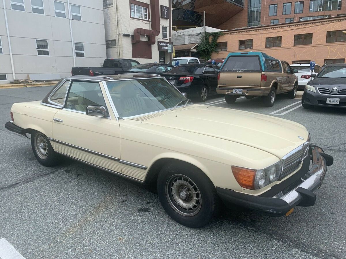 1982 Mercedes-Benz SL-Class SL