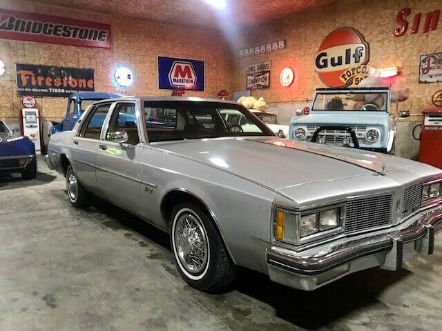 1982 Oldsmobile Eighty-Eight Delta ROYAL 5.0 v8 with VIDEO