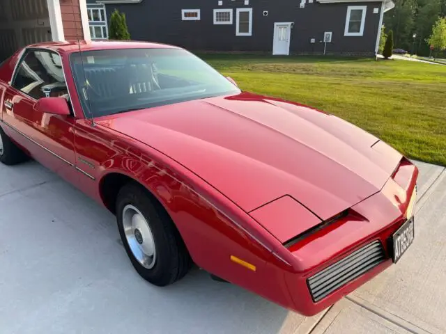 1982 Pontiac Firebird Base