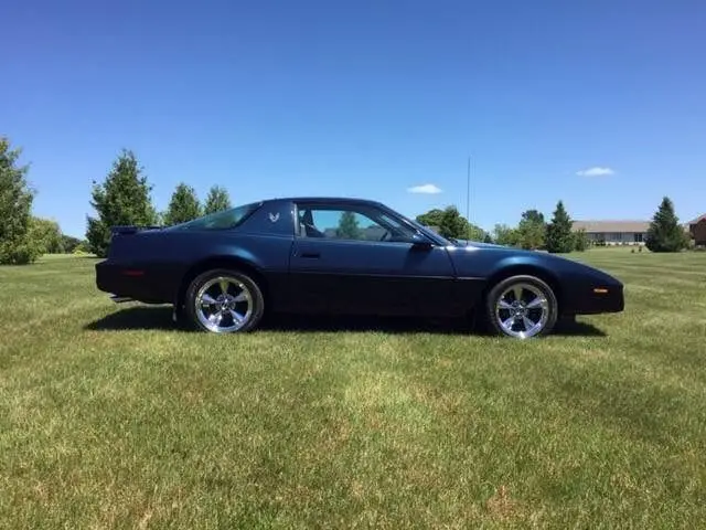 1982 Pontiac Firebird Third Generation / 3rd Gen F Body