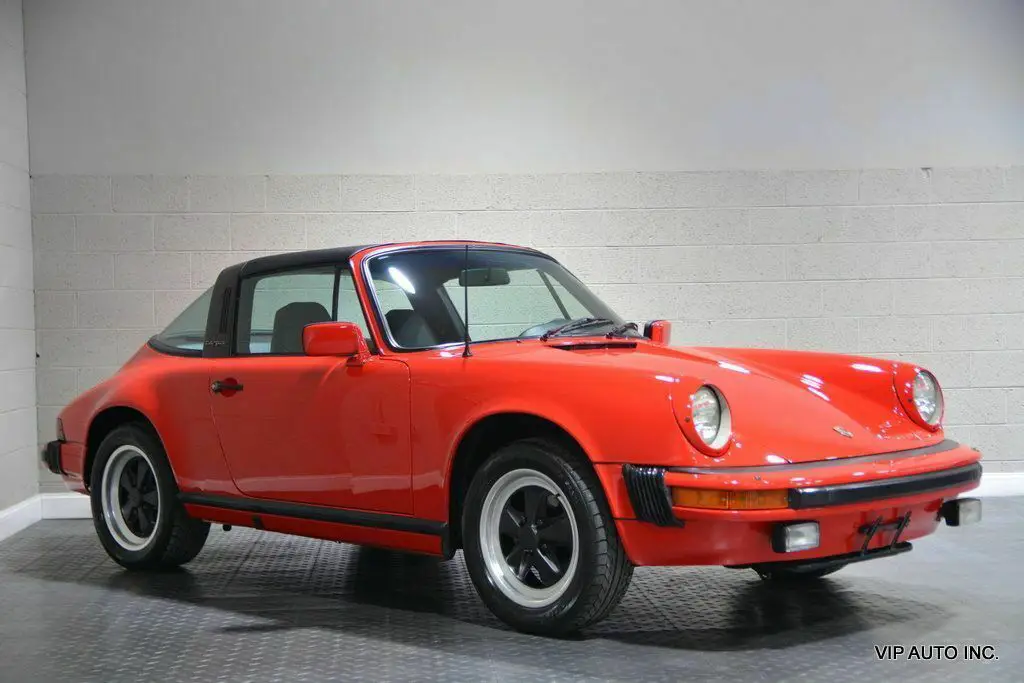 1982 Porsche 911 SC-RWD- 2 DOOR COUPE-5 SPEED MANUAL-BBS WHEELS-