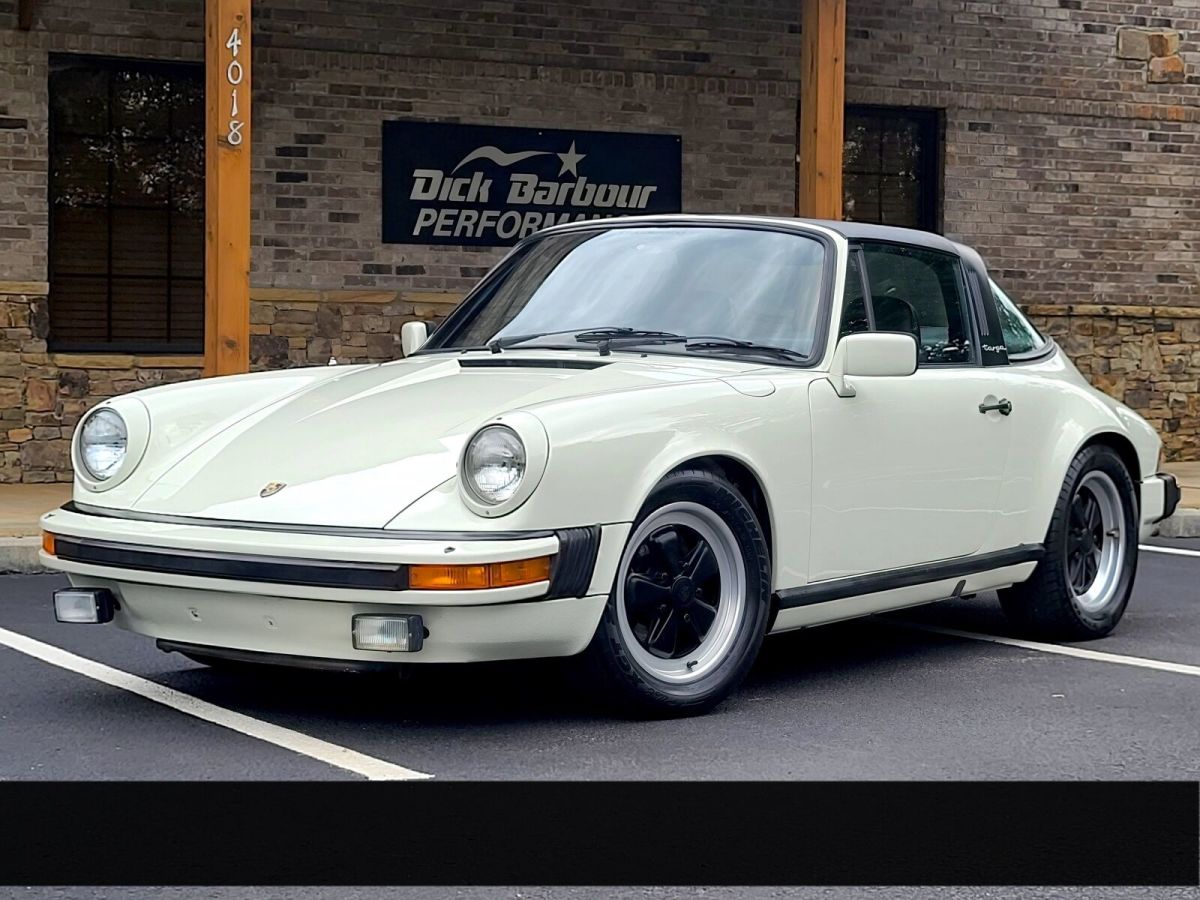 1982 Porsche 911 Targa