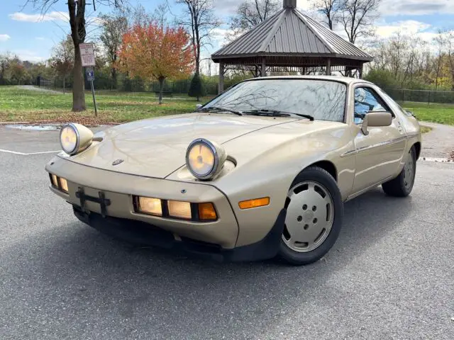 1982 Porsche 928 928 Weissach