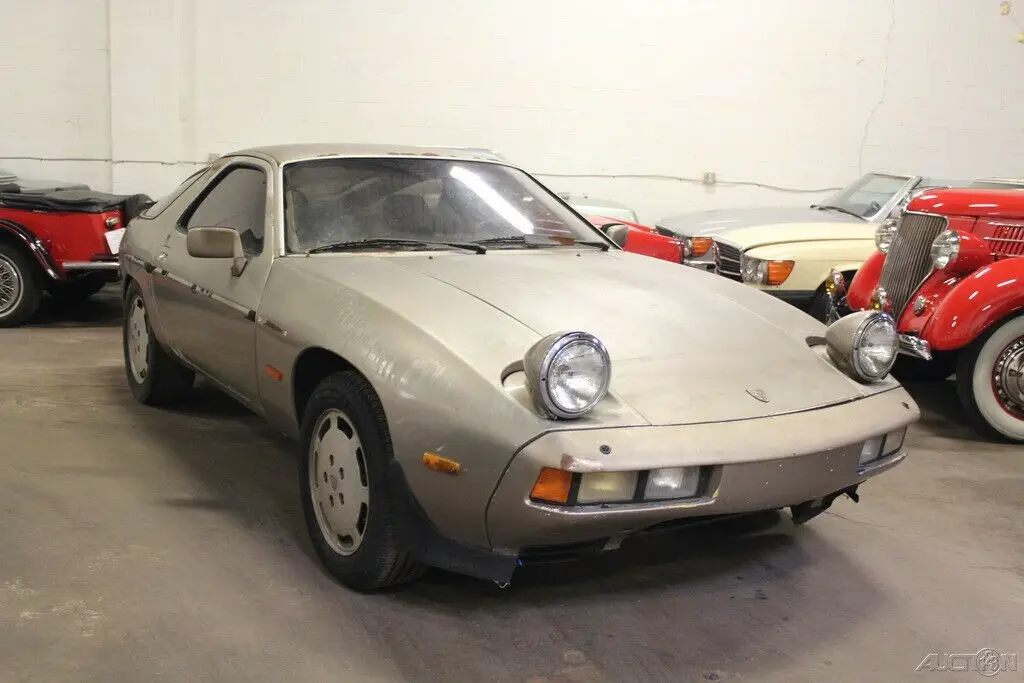 1982 Porsche 928 Manual gearbox Coupe