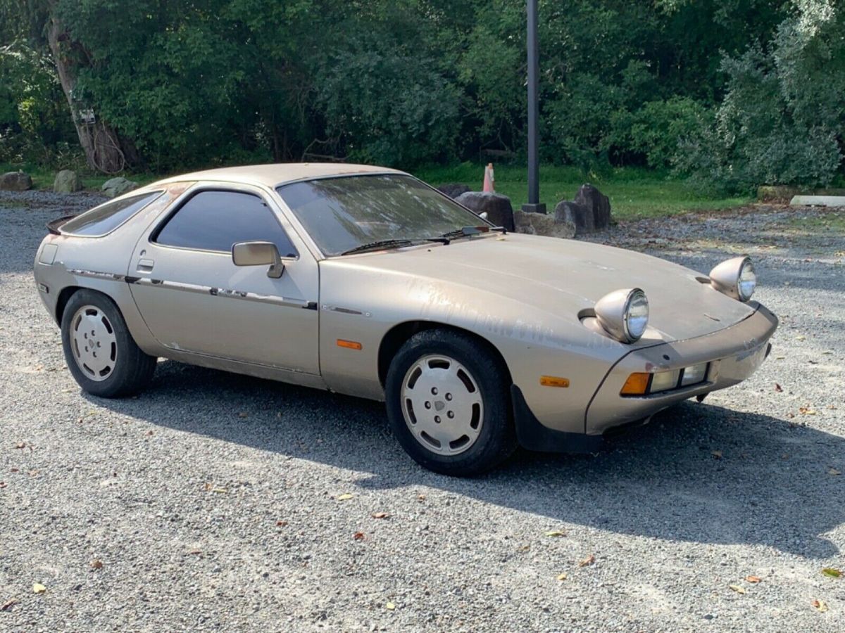 1982 Porsche 928