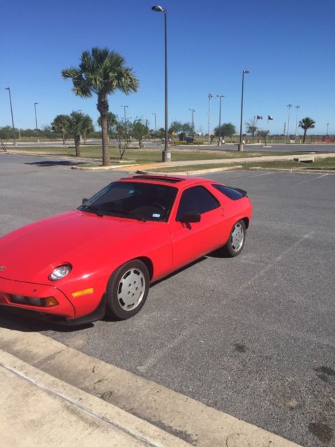 1982 Porsche 928