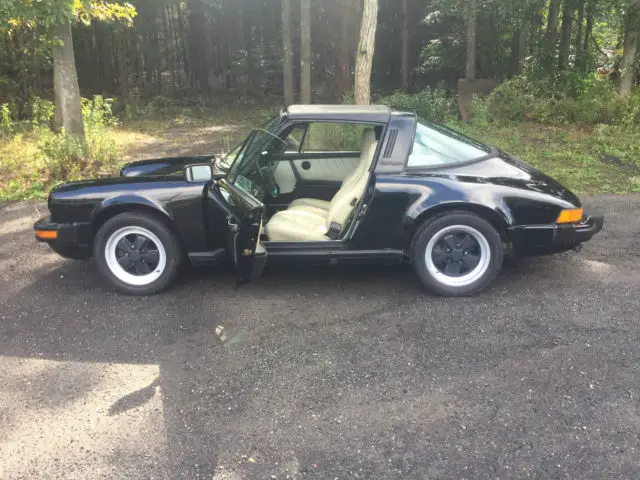 1982 Porsche 911 1982 porsche 911 se targa top black white gut 104k