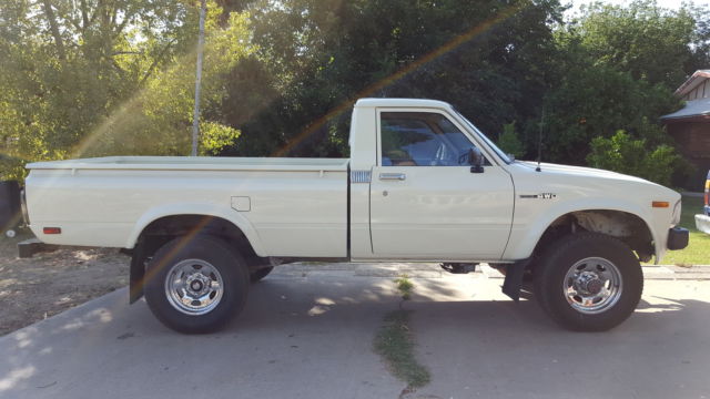 1982 Toyota Tacoma Truck