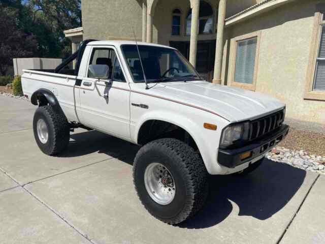 1982 Toyota Pickup RN38