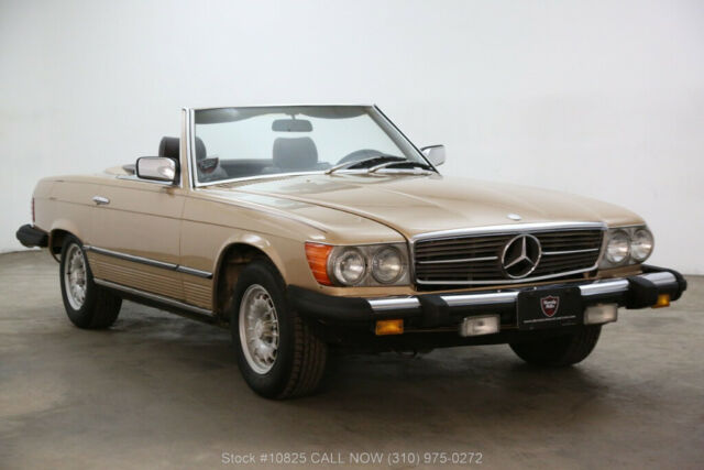 1982 Mercedes-Benz 300-Series